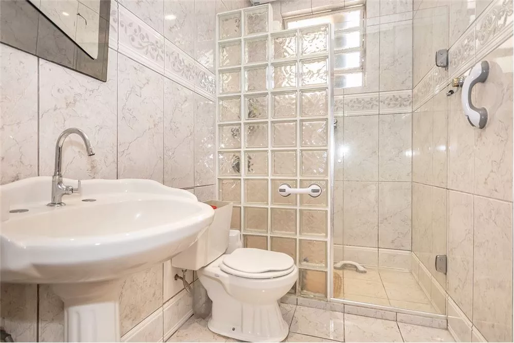 Casa, 4 quartos, 250 m² - Foto 2