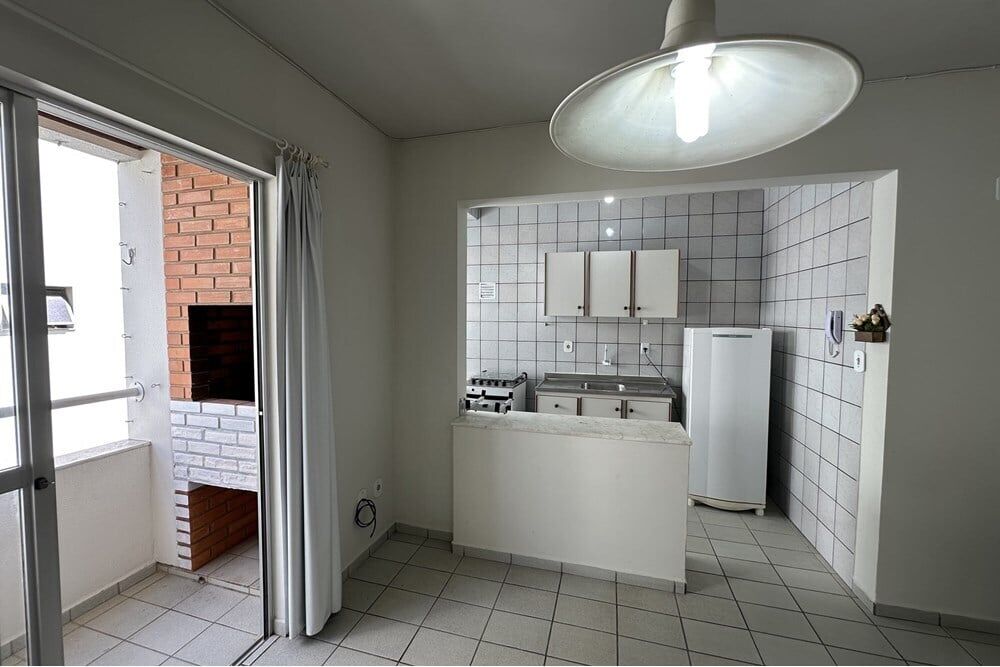 Apartamento à venda com 1 quarto, 43m² - Foto 1