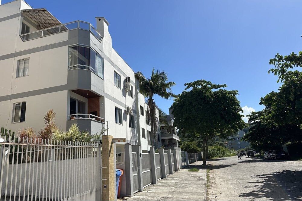 Apartamento à venda com 1 quarto, 43m² - Foto 2