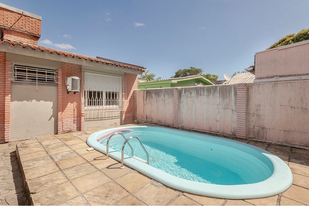 Casa à venda com 4 quartos, 381m² - Foto 3