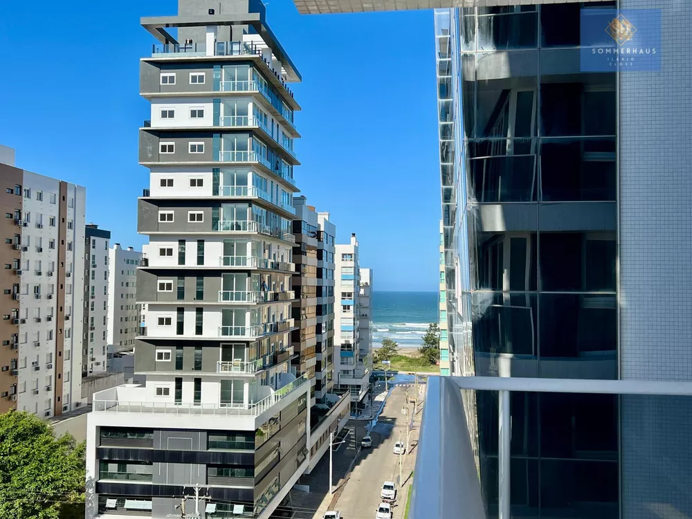 Apartamento, 3 quartos, 242 m² - Foto 2