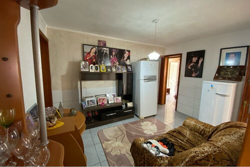 Casa à venda com 4 quartos, 172m² - Foto 4