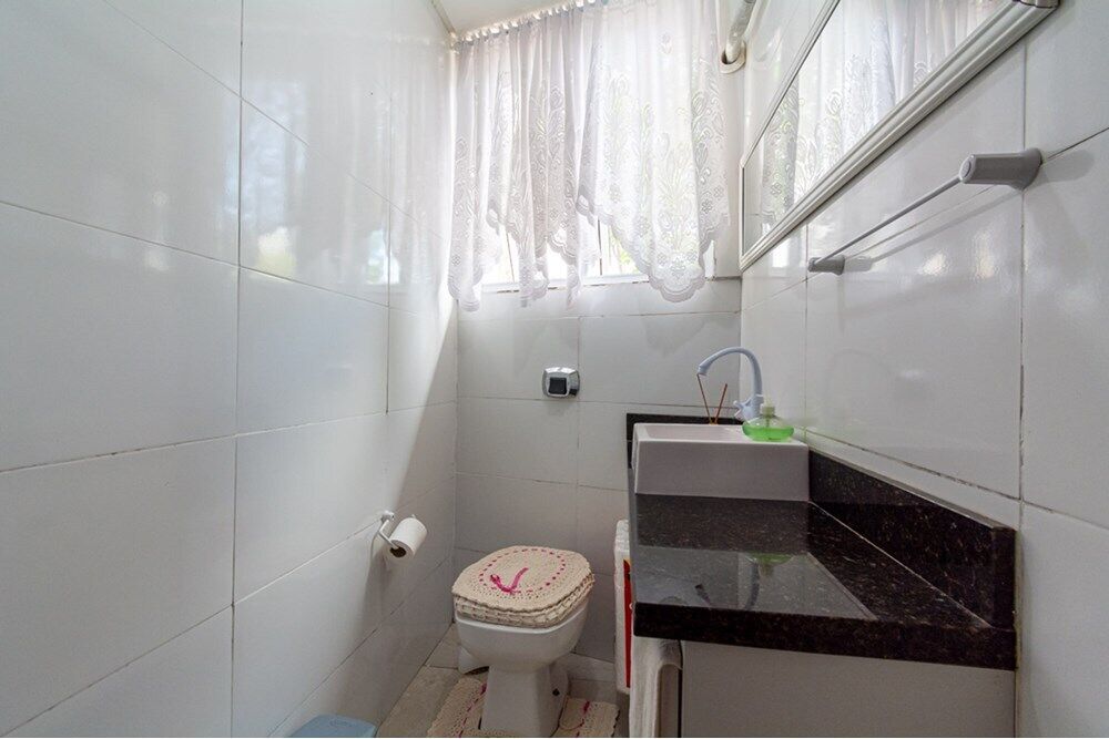 Casa à venda com 4 quartos, 172m² - Foto 2