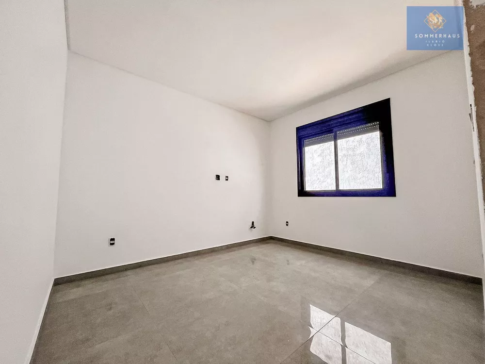 Casa à venda com 3 quartos, 148m² - Foto 5