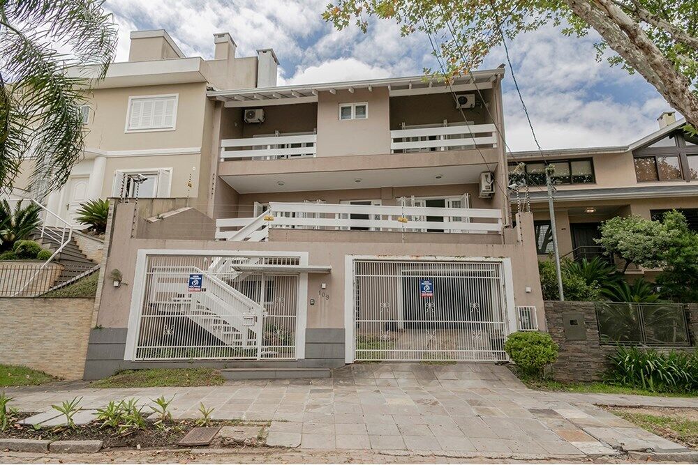 Casa à venda com 4 quartos, 465m² - Foto 2