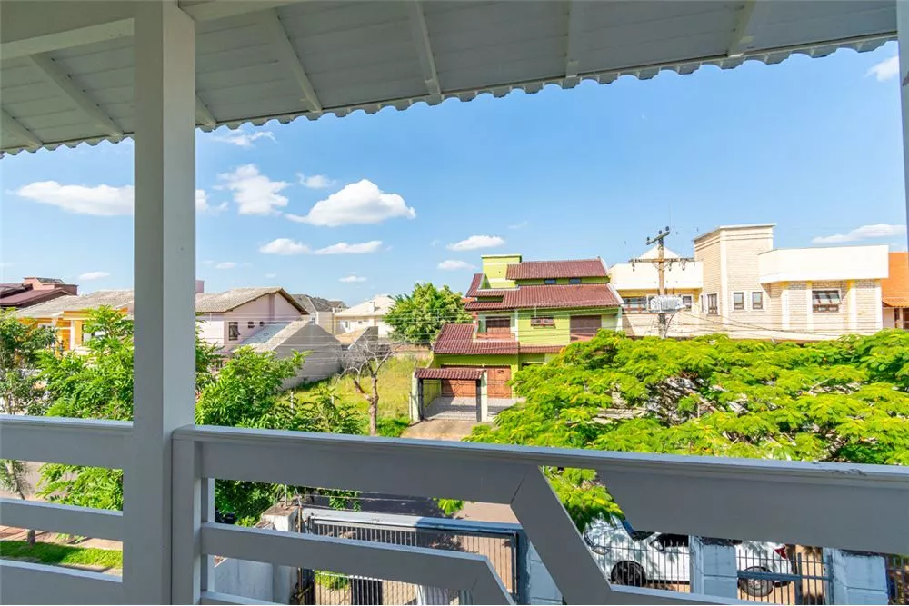 Casa, 4 quartos, 294 m² - Foto 2