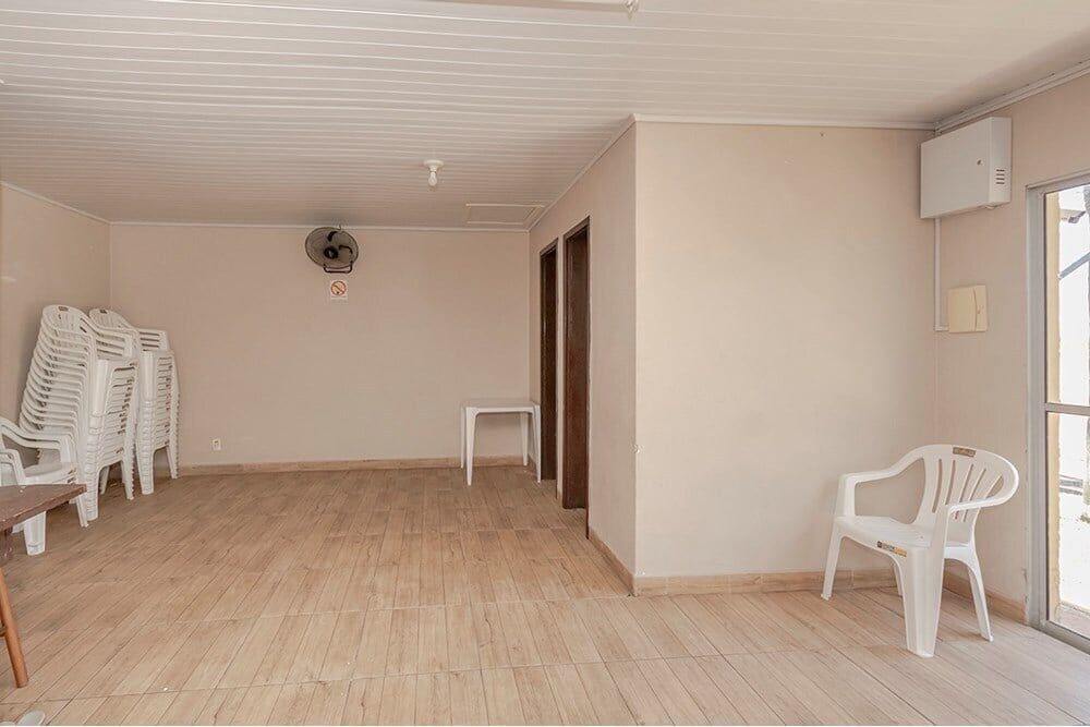 Apartamento à venda com 2 quartos, 38m² - Foto 3