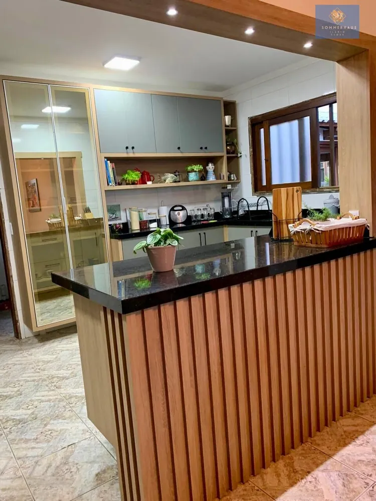 Sobrado, 4 quartos, 300 m² - Foto 4