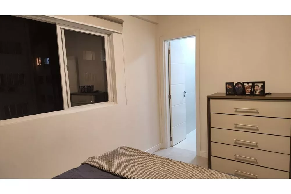 Apartamento à venda com 2 quartos, 71m² - Foto 3