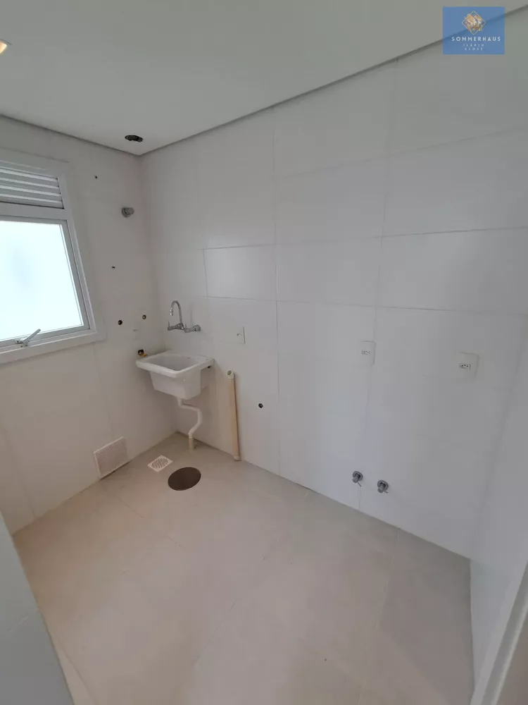 Apartamento à venda com 3 quartos, 167m² - Foto 8