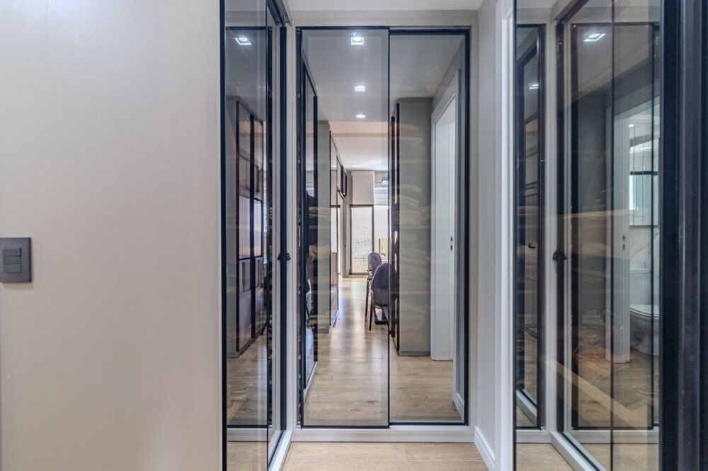 Apartamento à venda com 3 quartos, 127m² - Foto 2