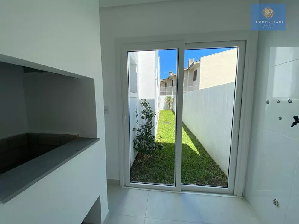 Casa à venda com 2 quartos, 75m² - Foto 6