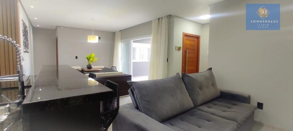 Casa à venda com 4 quartos, 180m² - Foto 1