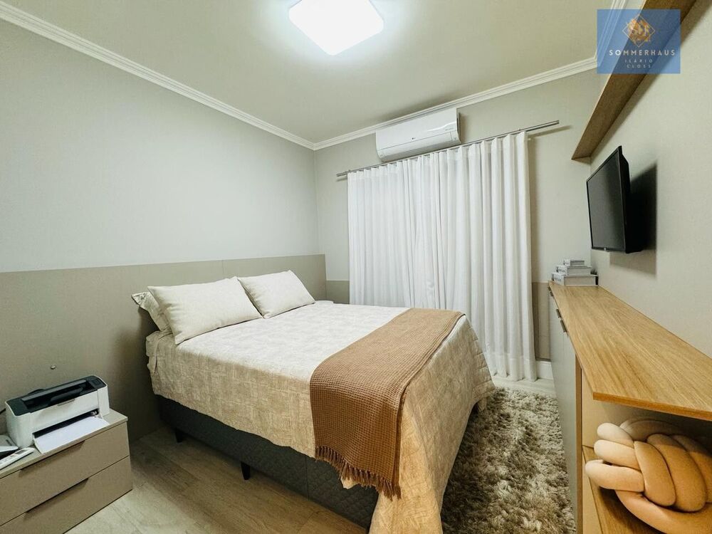 Apartamento, 3 quartos, 147 m² - Foto 1