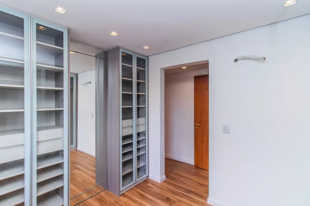 Apartamento, 3 quartos, 170 m² - Foto 1