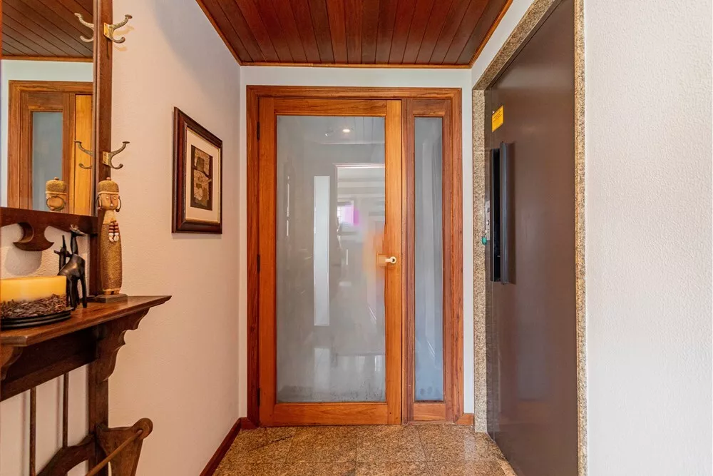 Apartamento, 3 quartos, 157 m² - Foto 2