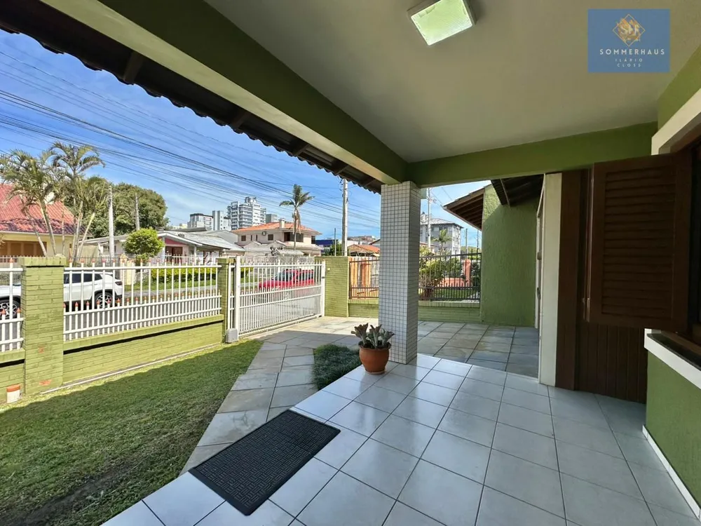 Casa, 3 quartos, 408 m² - Foto 1