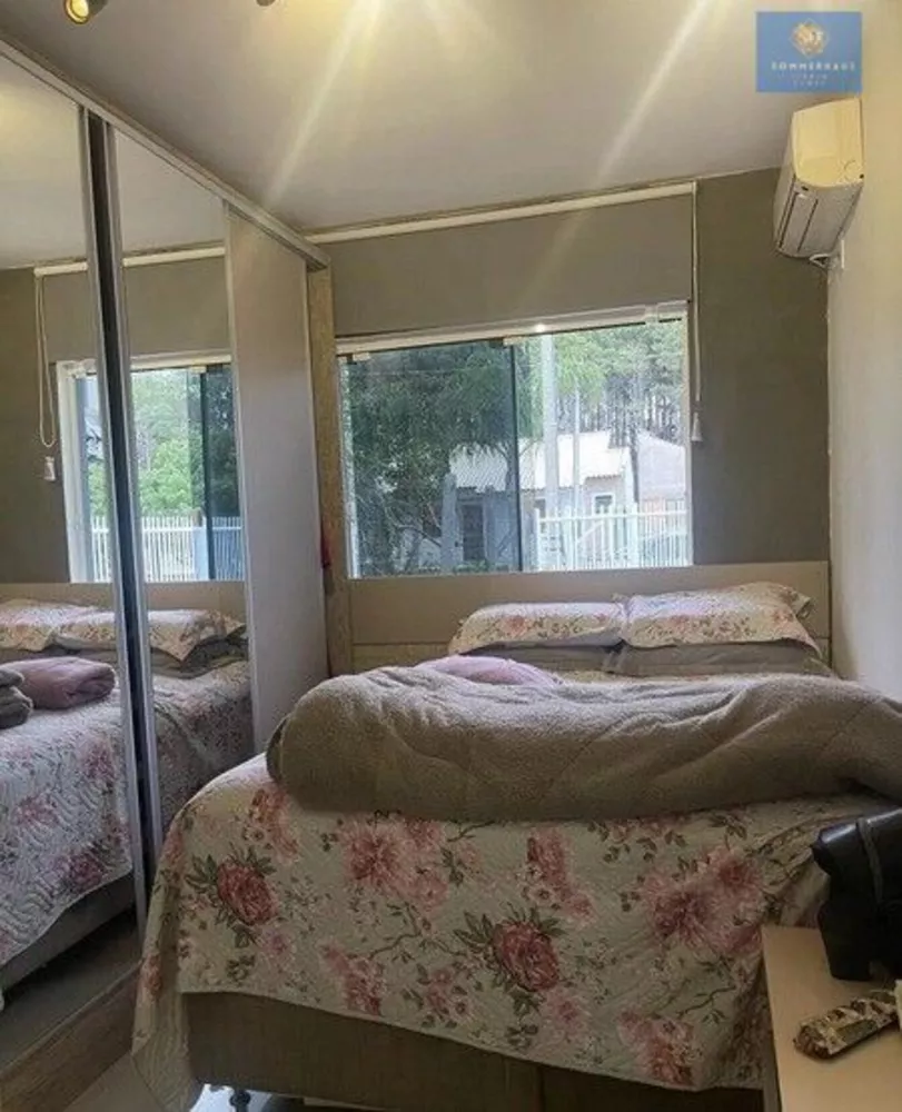 Casa à venda com 2 quartos, 68m² - Foto 12