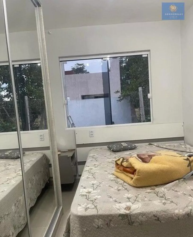 Casa à venda com 2 quartos, 68m² - Foto 9