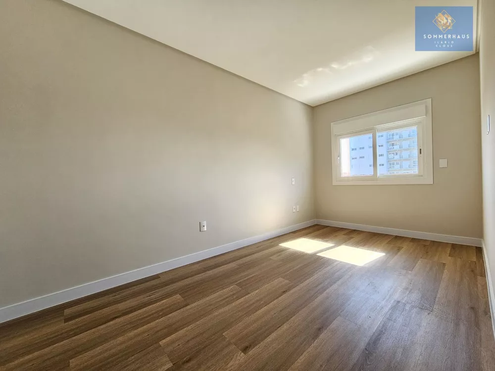 Apartamento, 3 quartos, 206 m² - Foto 2