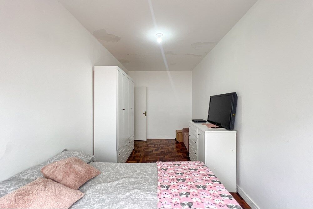 Apartamento à venda com 3 quartos, 97m² - Foto 3