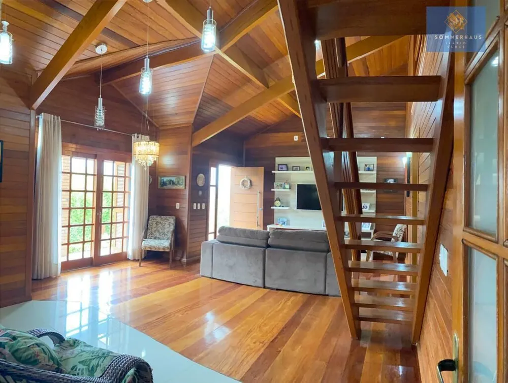 Sobrado, 3 quartos, 240 m² - Foto 2
