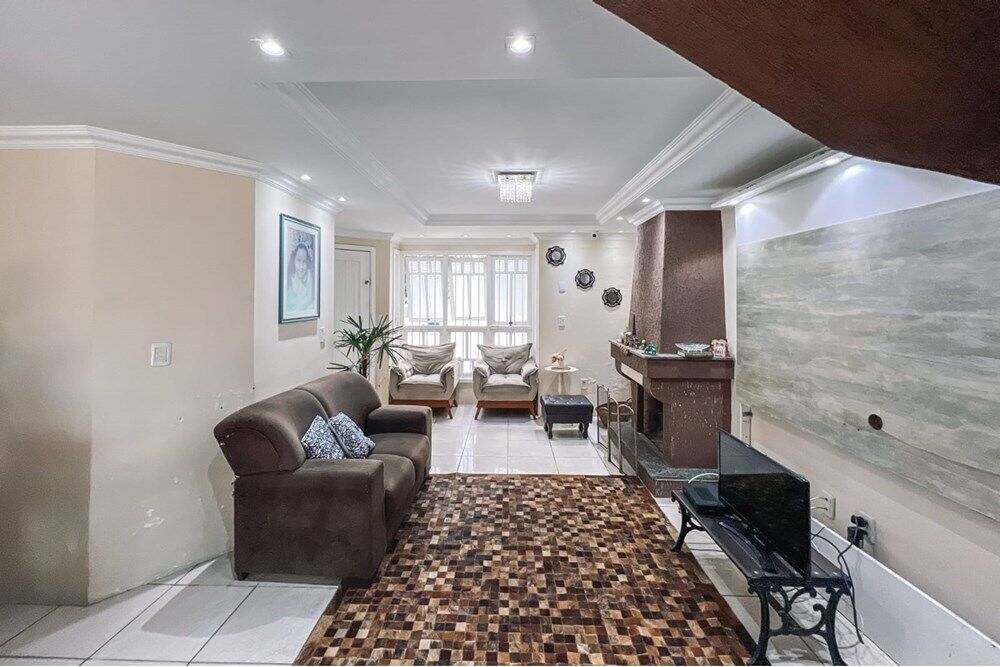 Casa à venda com 4 quartos, 300m² - Foto 3