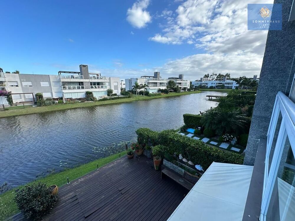 Cobertura à venda com 2 quartos, 130m² - Foto 2