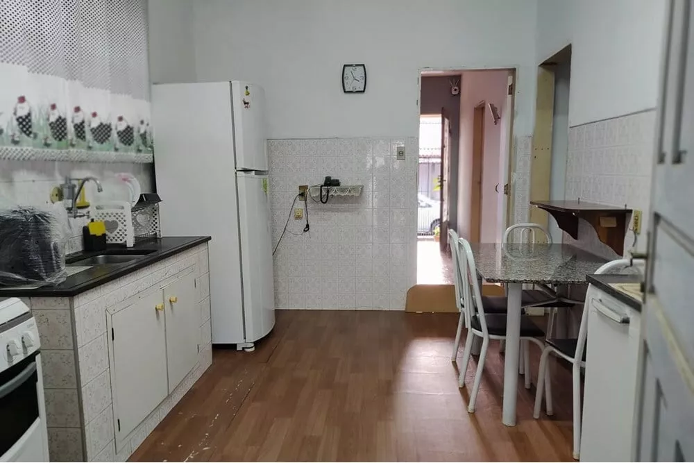 Casa à venda com 2 quartos, 151m² - Foto 3