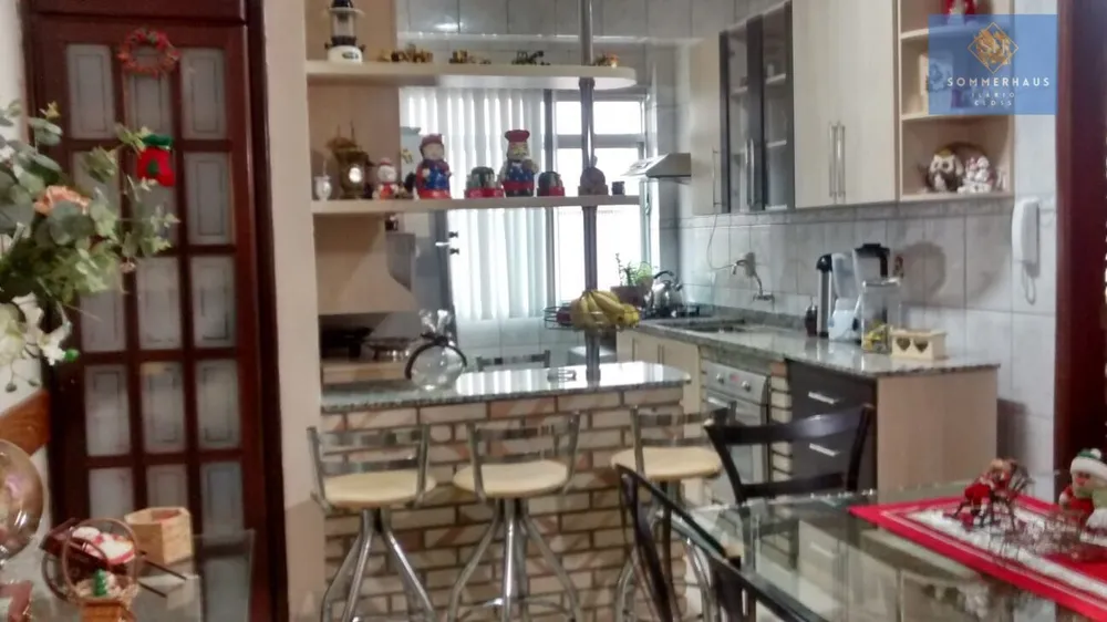 Apartamento, 3 quartos, 100 m² - Foto 2