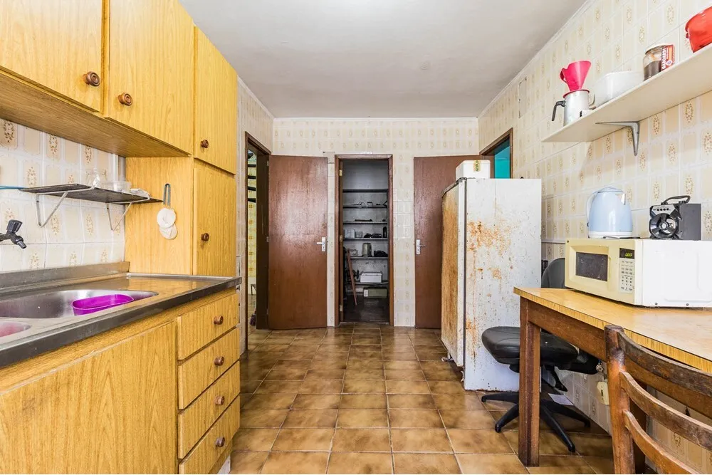 Casa, 1 quarto, 263 m² - Foto 2