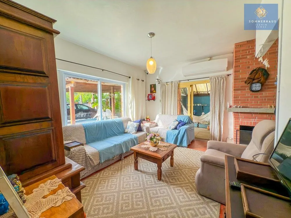 Casa, 3 quartos, 137 m² - Foto 1