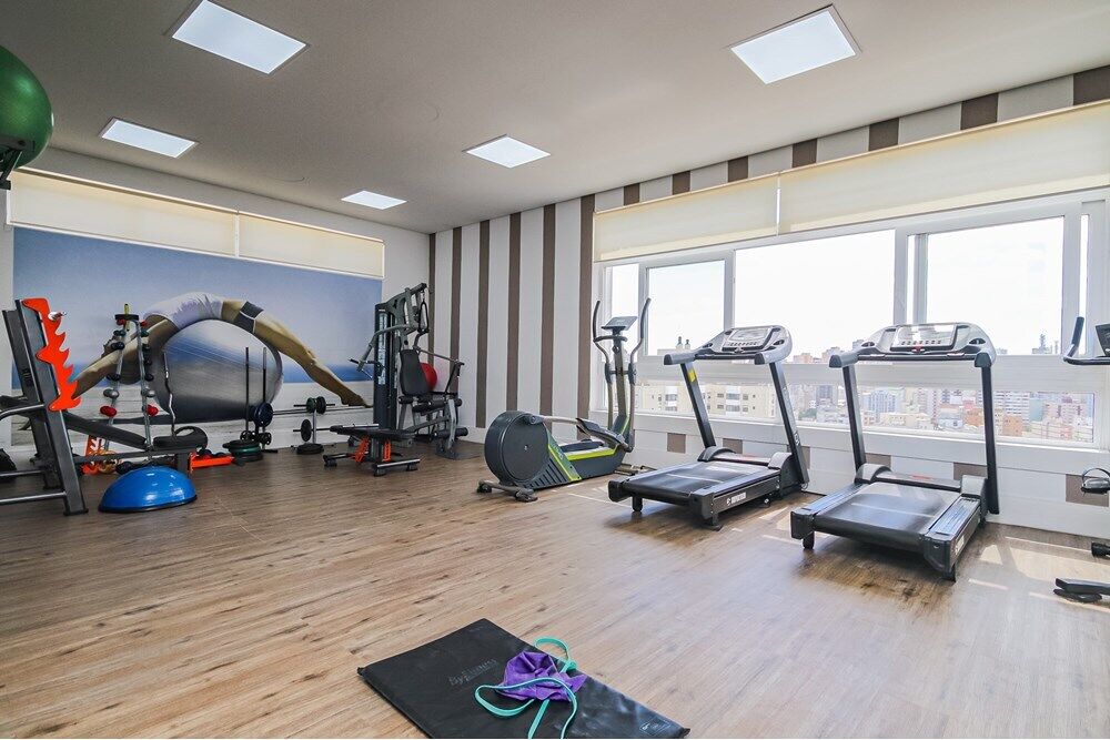 Apartamento à venda com 2 quartos, 65m² - Foto 3