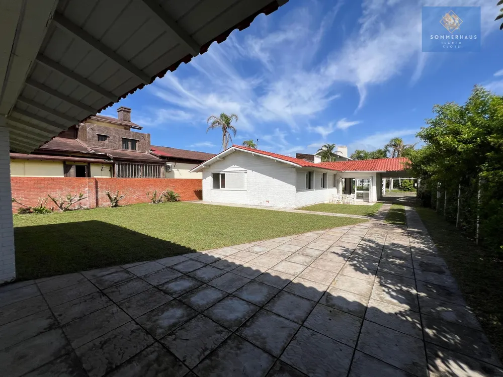 Casa, 3 quartos, 182 m² - Foto 1
