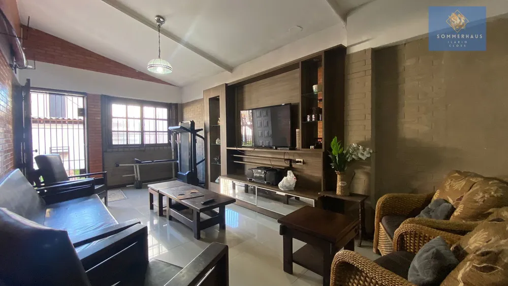Casa, 3 quartos, 239 m² - Foto 5