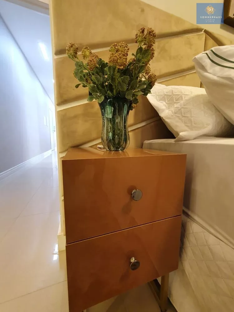 Apartamento, 3 quartos, 216 m² - Foto 6