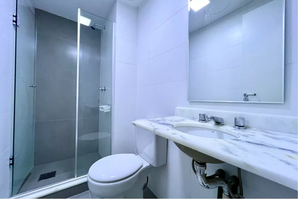 Apartamento à venda com 2 quartos, 62m² - Foto 2