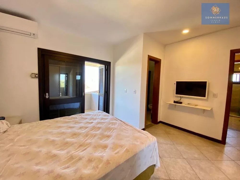 Sobrado, 3 quartos, 257 m² - Foto 2