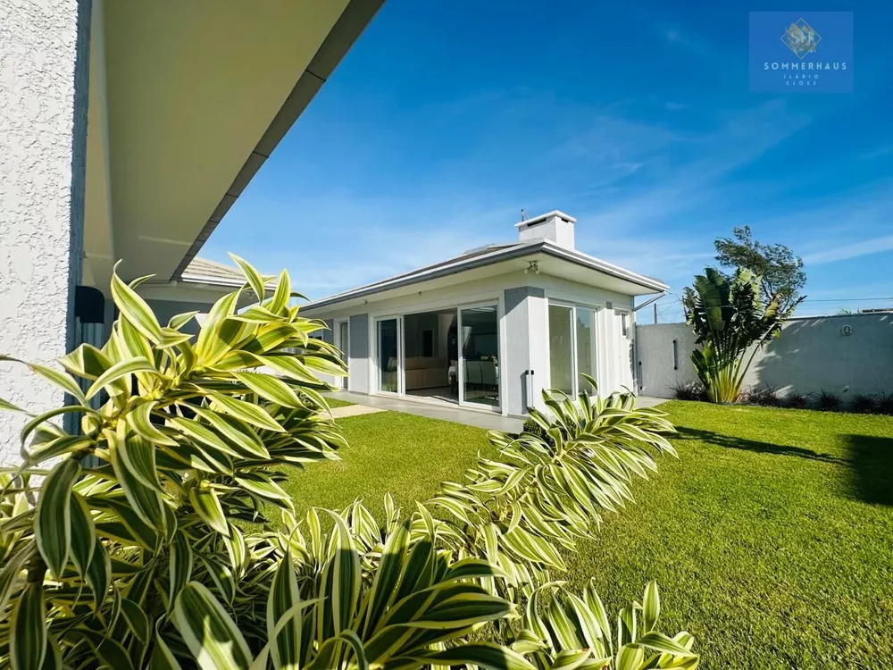 Casa, 3 quartos, 246 m² - Foto 1