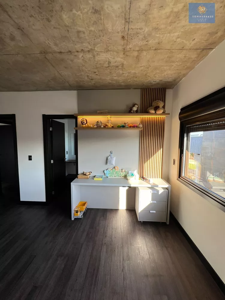 Casa de Condomínio à venda com 3 quartos, 275m² - Foto 28