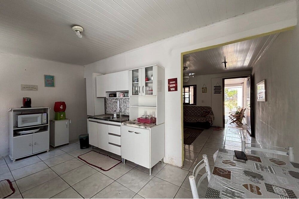 Casa à venda com 2 quartos, 98m² - Foto 2