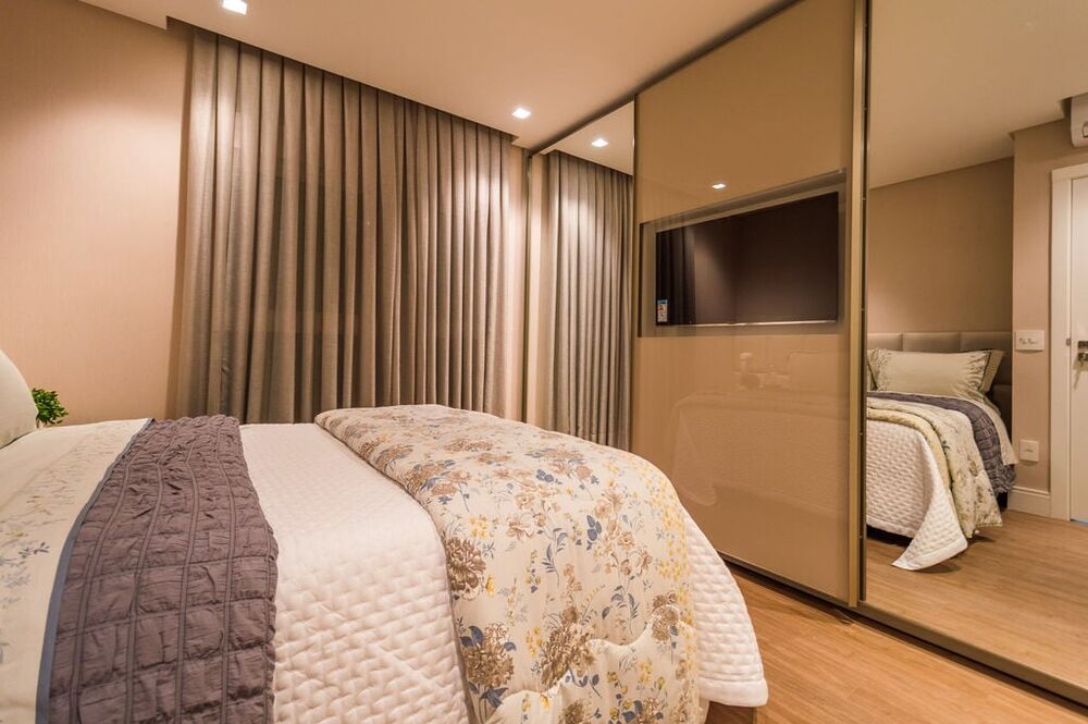 Apartamento à venda com 4 quartos, 283m² - Foto 2