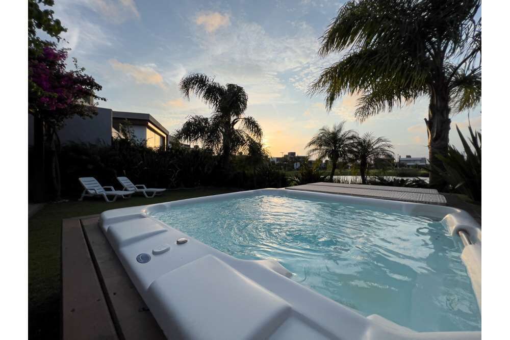 Casa de Condomínio à venda com 3 quartos, 201m² - Foto 6