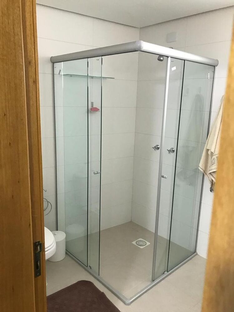Apartamento à venda com 2 quartos, 81m² - Foto 3