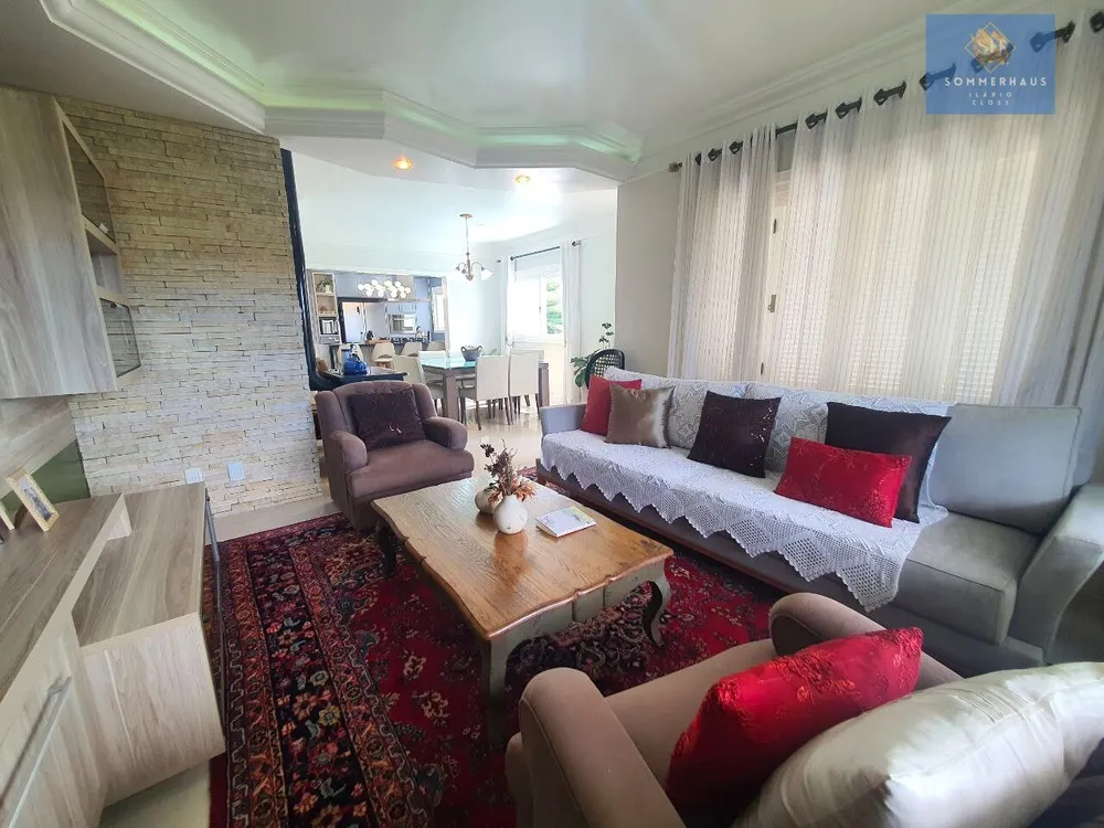 Casa, 3 quartos, 235 m² - Foto 8