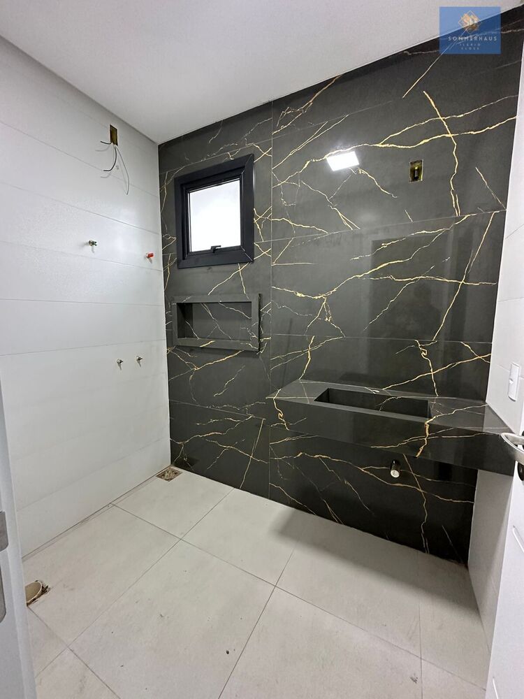 Casa, 3 quartos, 103 m² - Foto 1