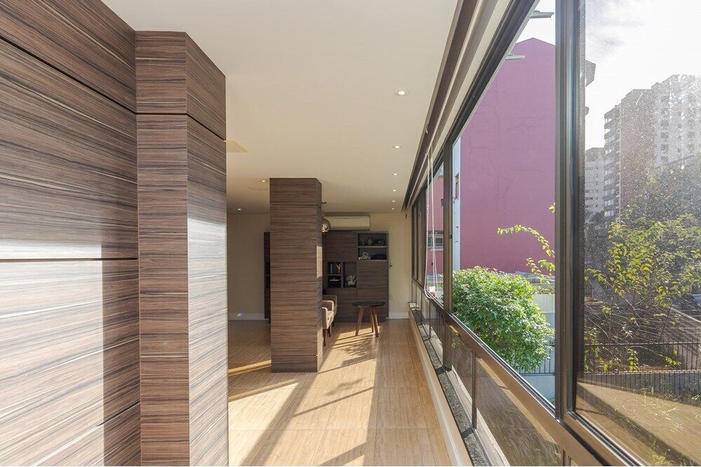 Casa de Condomínio à venda com 4 quartos, 238m² - Foto 4