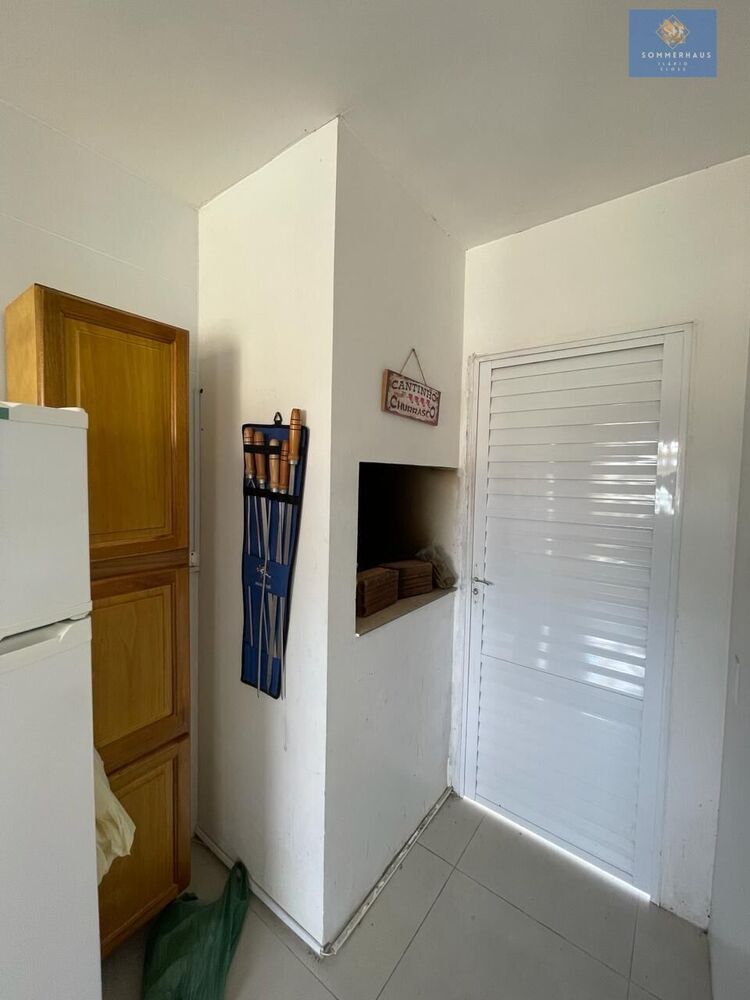 Casa, 2 quartos, 180 m² - Foto 1