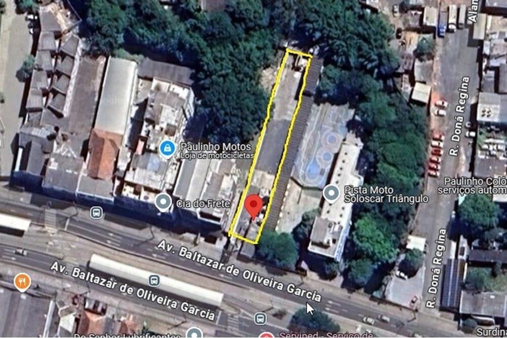 Terreno à venda, 844m² - Foto 1