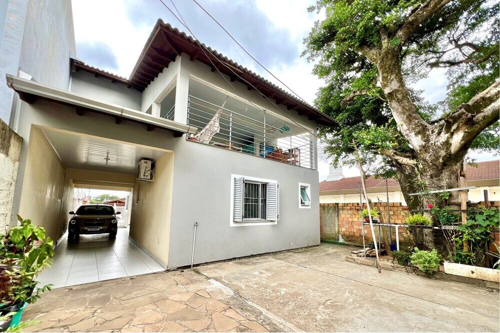 Casa à venda com 4 quartos, 227m² - Foto 3